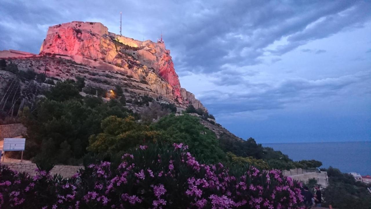 Cerca Playa-Aa-Patio Privado Lejlighed Alicante Eksteriør billede